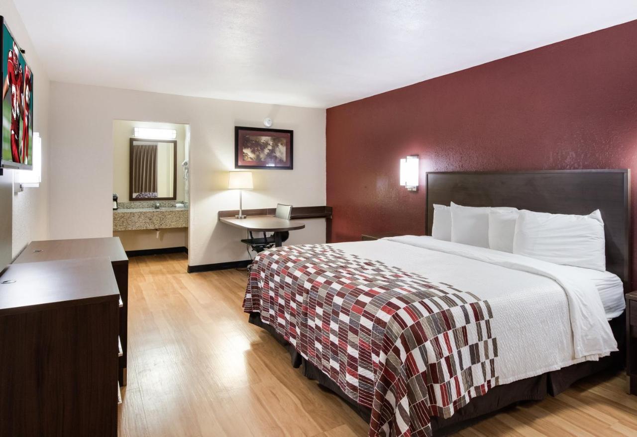 Red Roof Inn & Suites Commerce - Athens Екстериор снимка